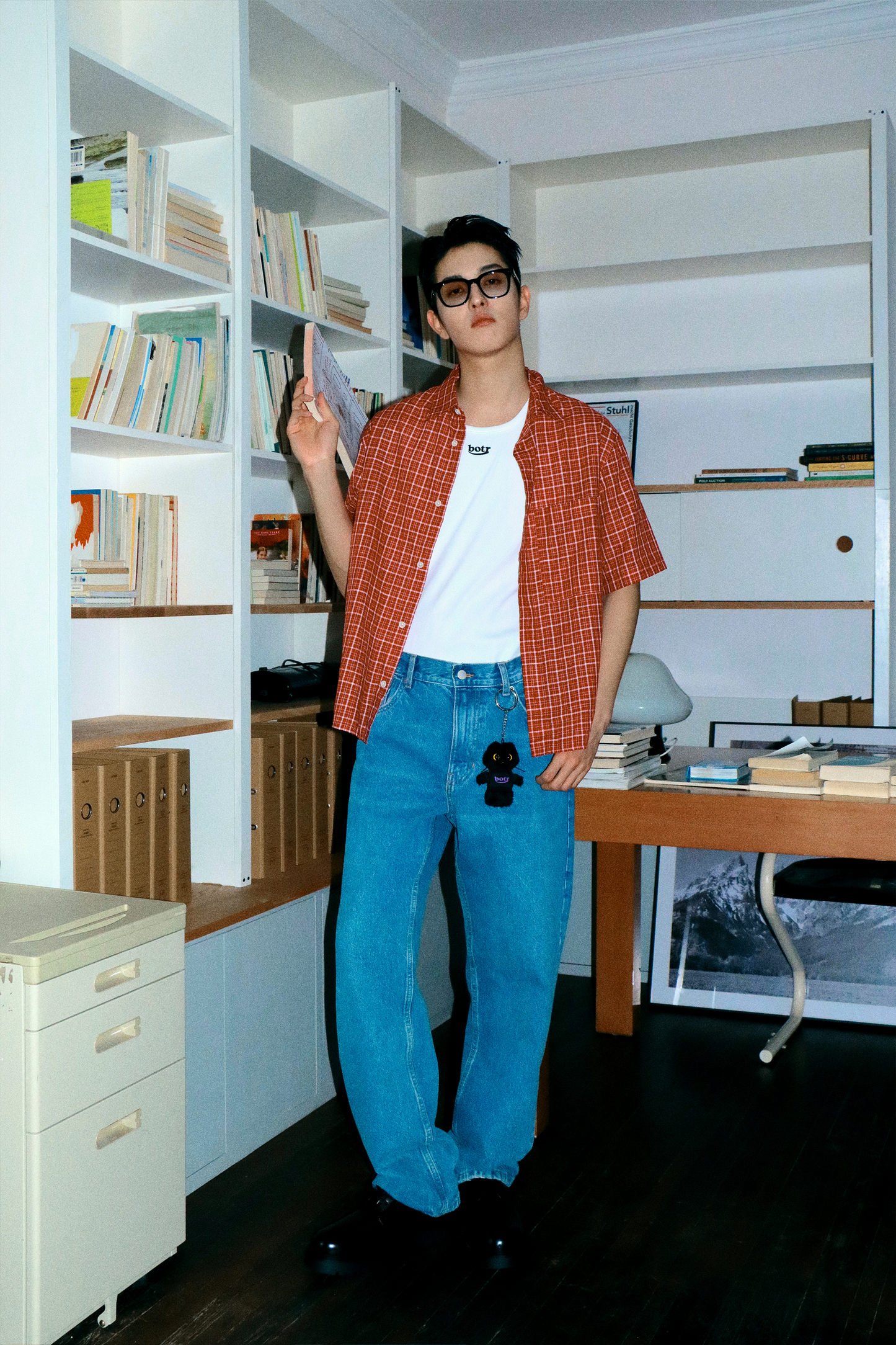 classic relaxed denim pants