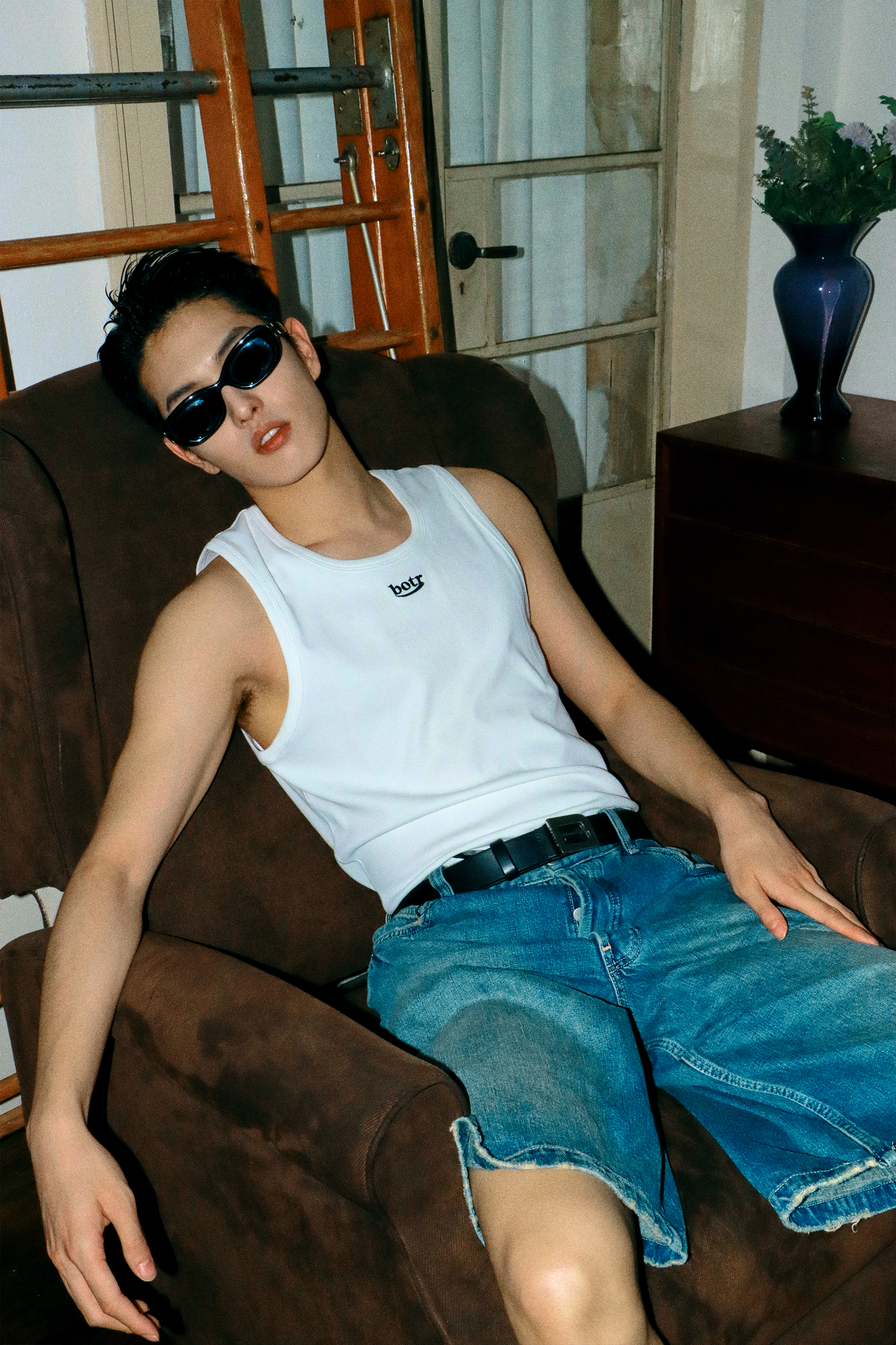 classic logo vest